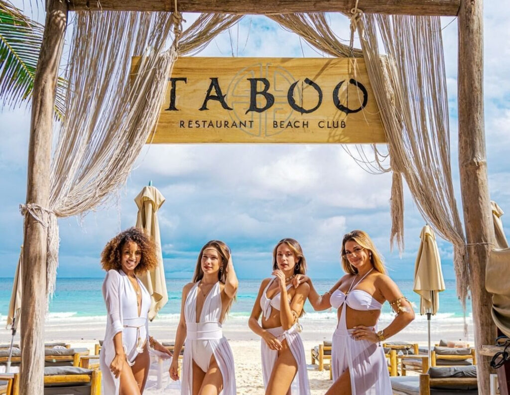 Nightlife In Cabo San Lucas Best Clubs And Beach Parties Utravel Your Guide To The Worlds 3411